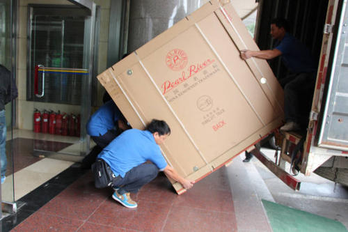 长泰钢琴贵重工艺品无忧运
